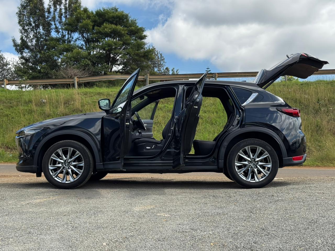2018 – Mazda CX-5 SkyactivD- Black