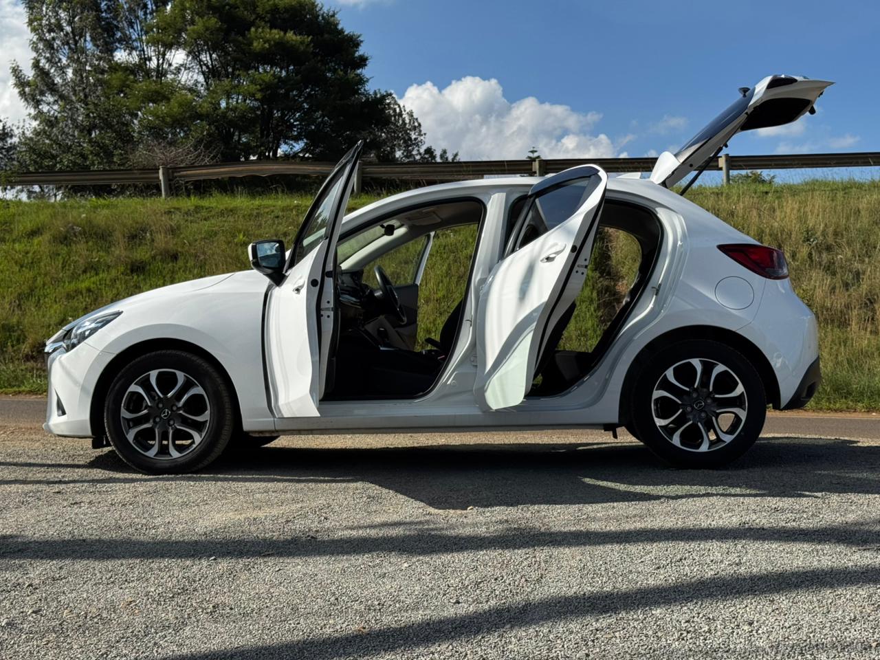 2018-Mazda Demio Skyactiv- White