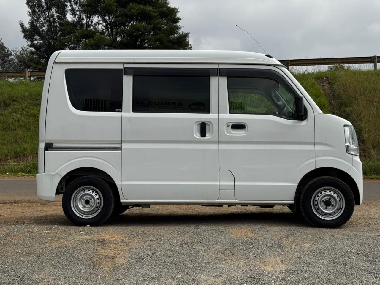 2019- Suzuki Every -White