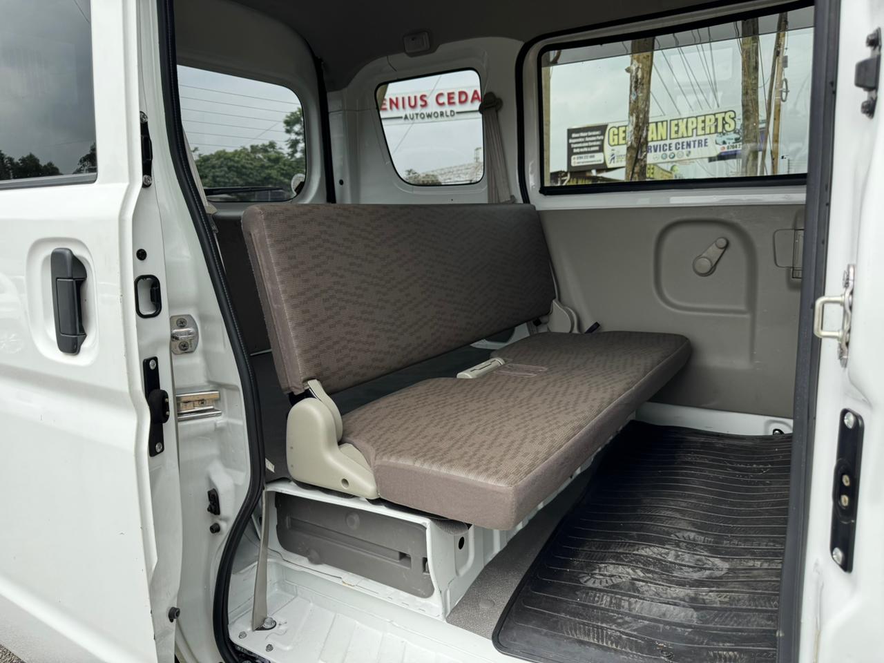 2019- Suzuki Every -White
