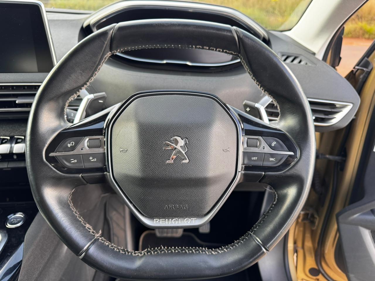 2018-Peugot 3008- Gold