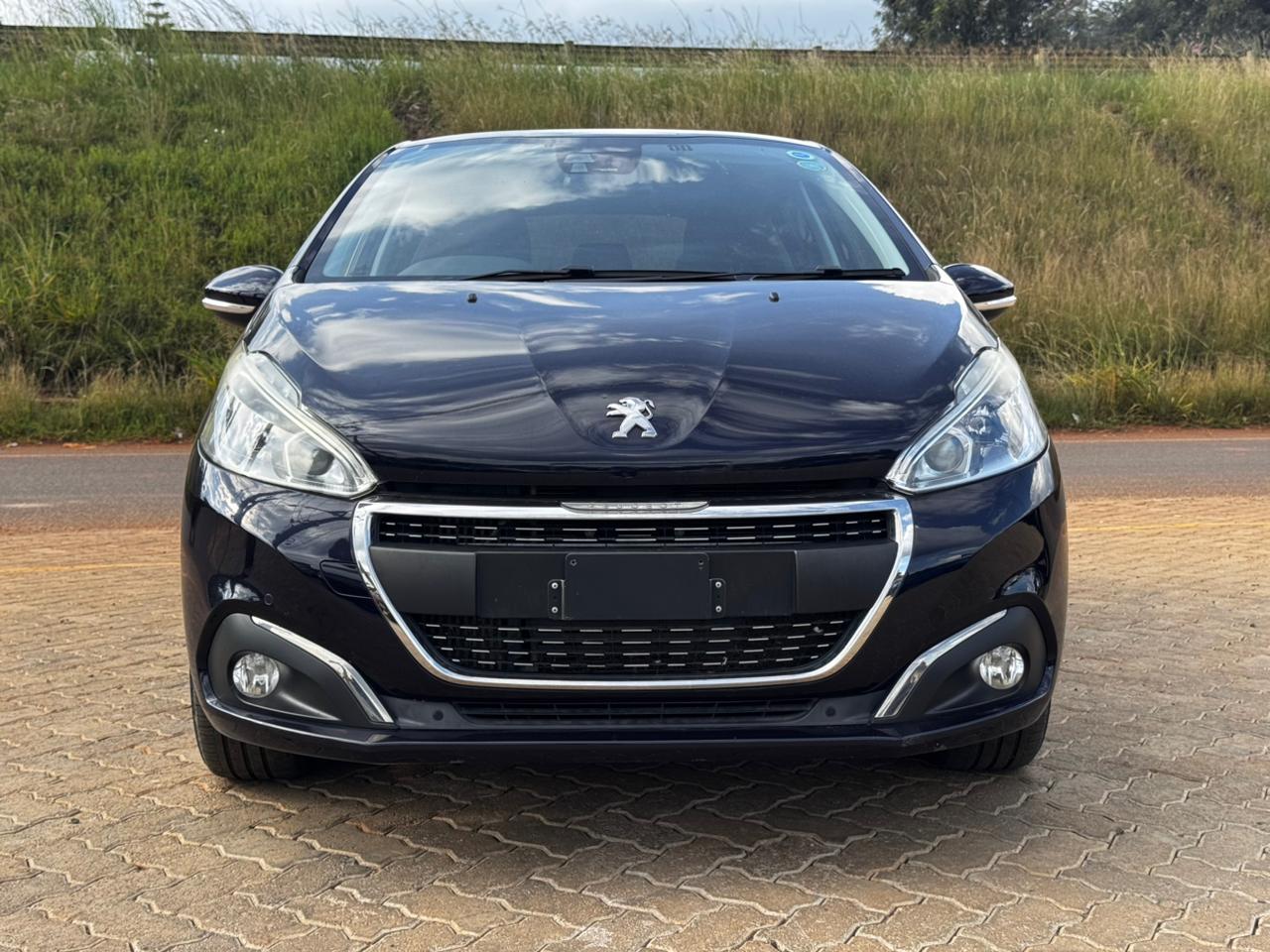 2020-Peugeot 208-Navy Blue