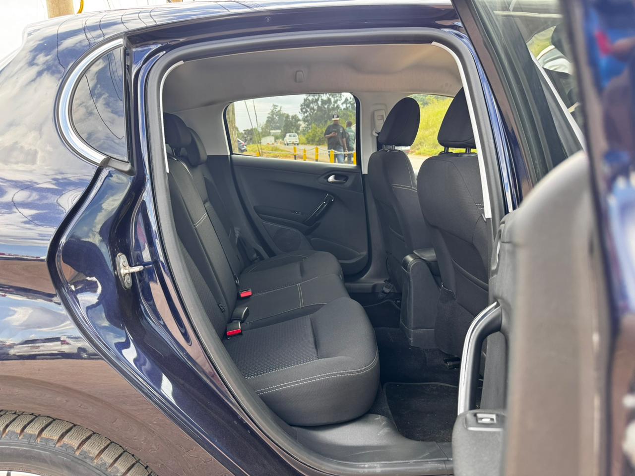 2020-Peugeot 208-Navy Blue