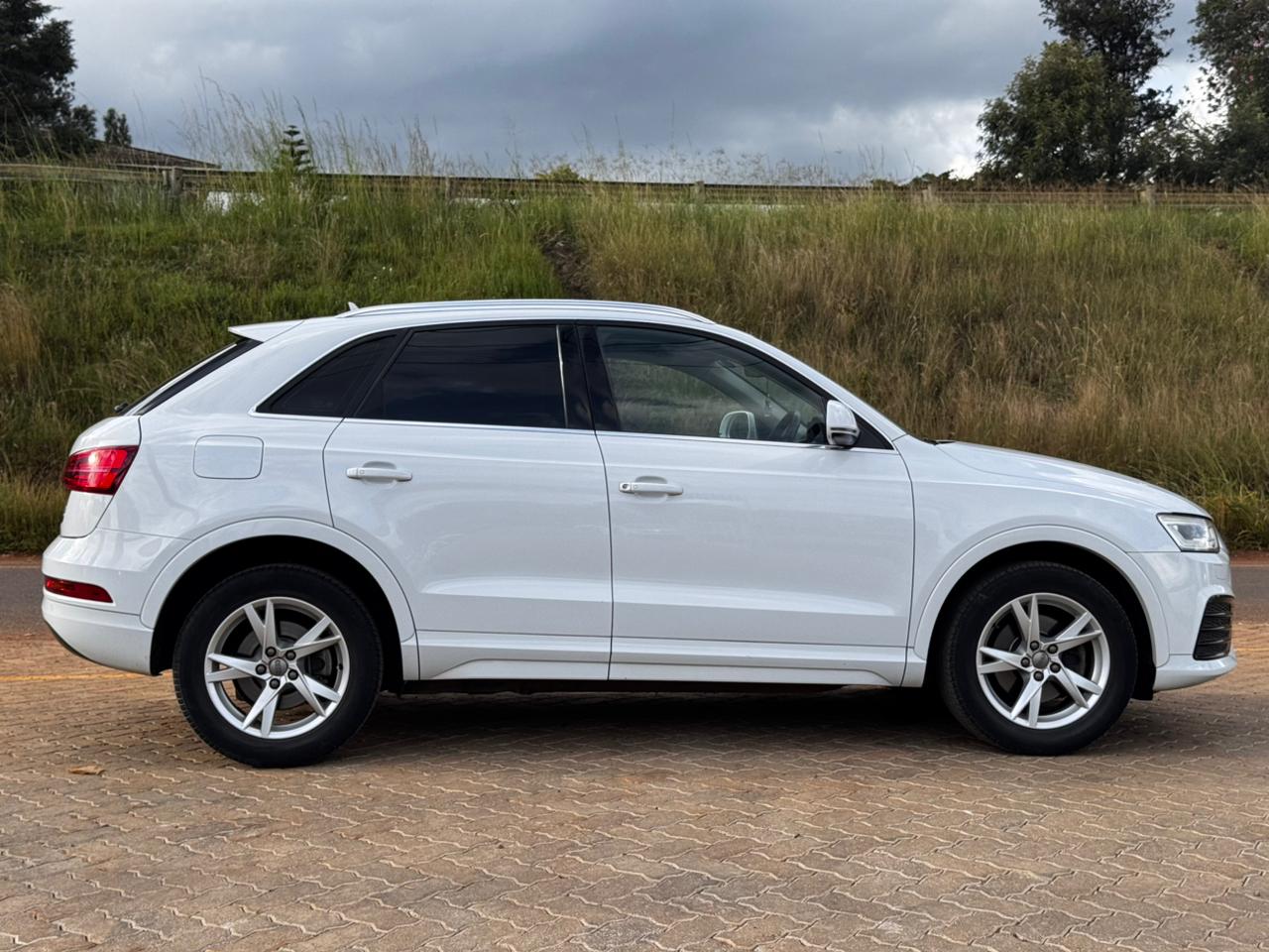 2017- Audi Q3 TFSI Quattro Sline- White