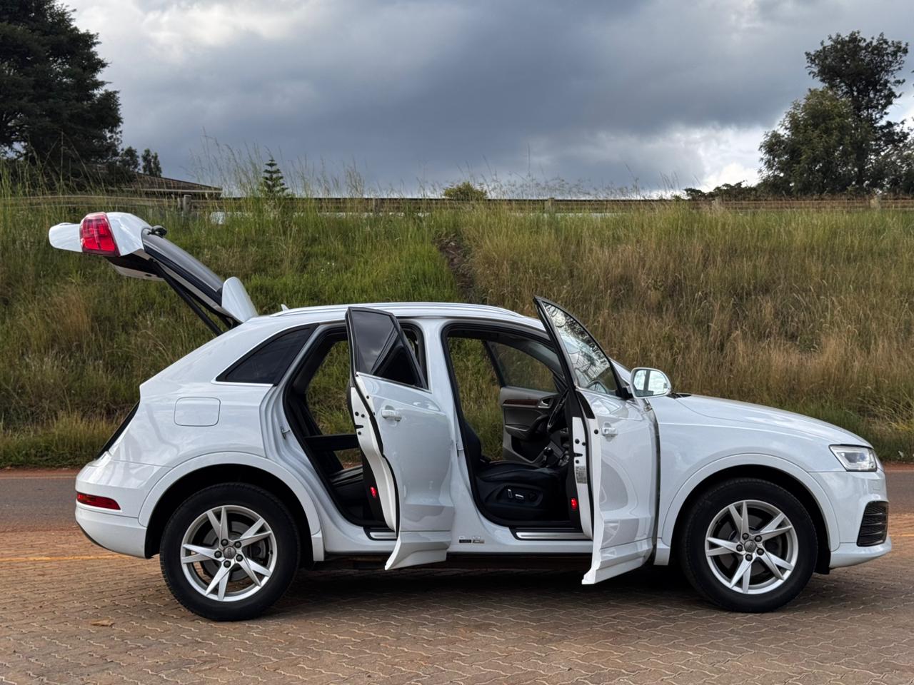 2017- Audi Q3 TFSI Quattro Sline- White