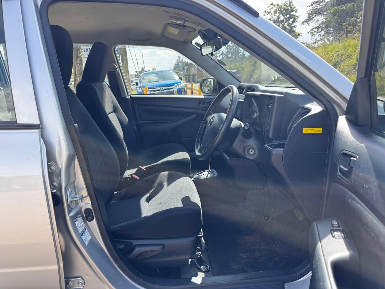 2020-Toyota ProBox-Silver
