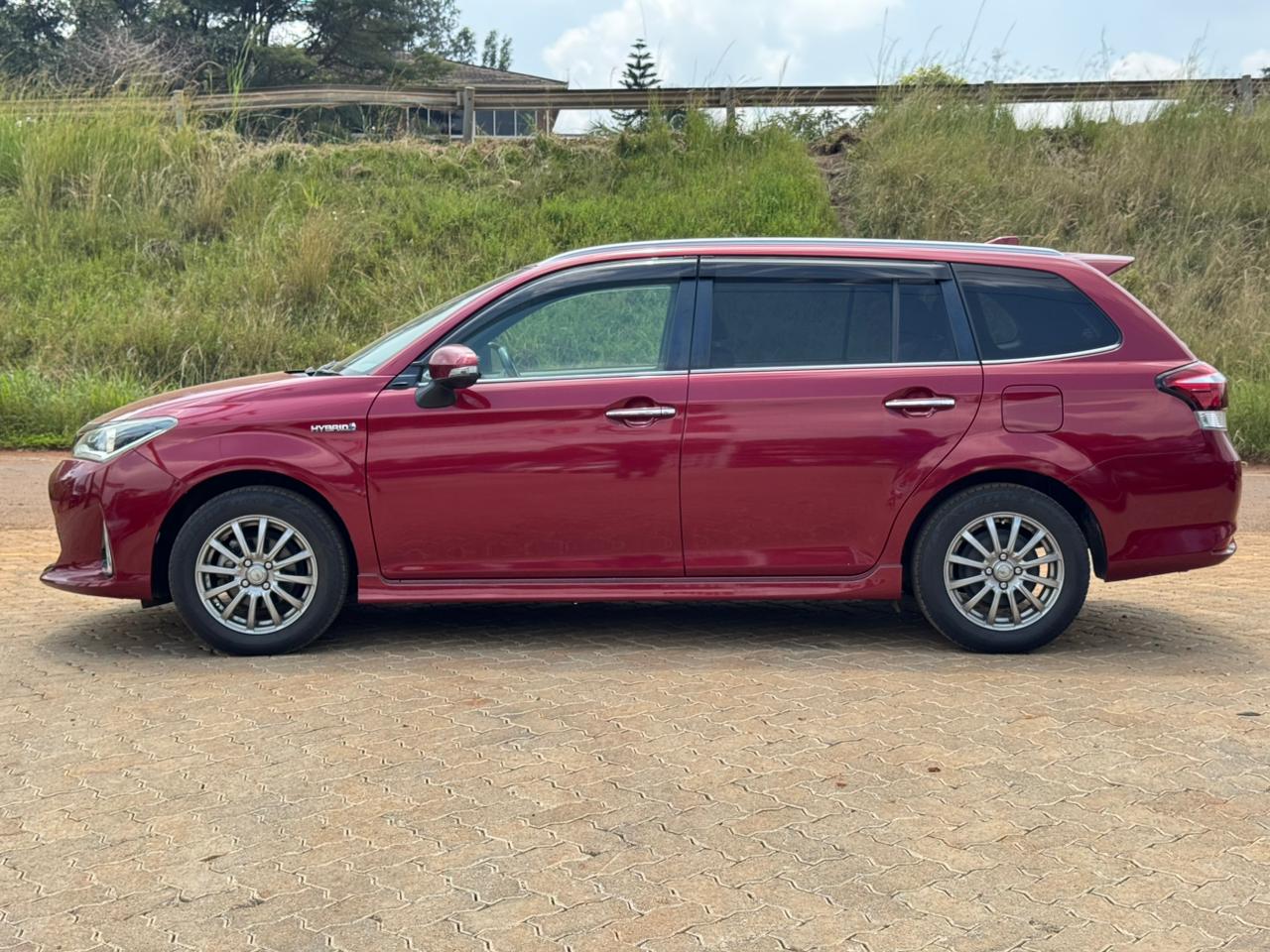 2018-Toyota Firlder Hybrid WXB- Wine Red