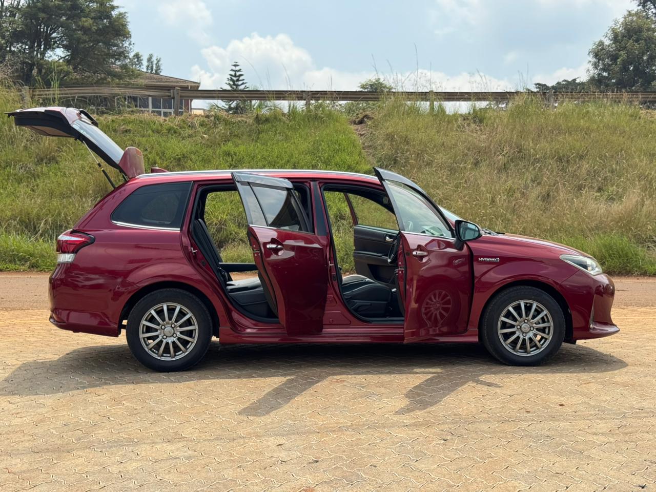2018-Toyota Firlder Hybrid WXB- Wine Red