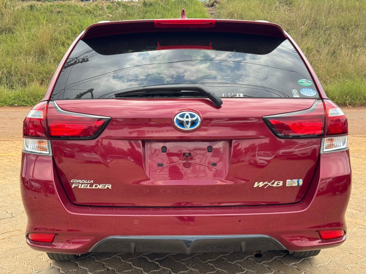 2018-Toyota Firlder Hybrid WXB- Wine Red