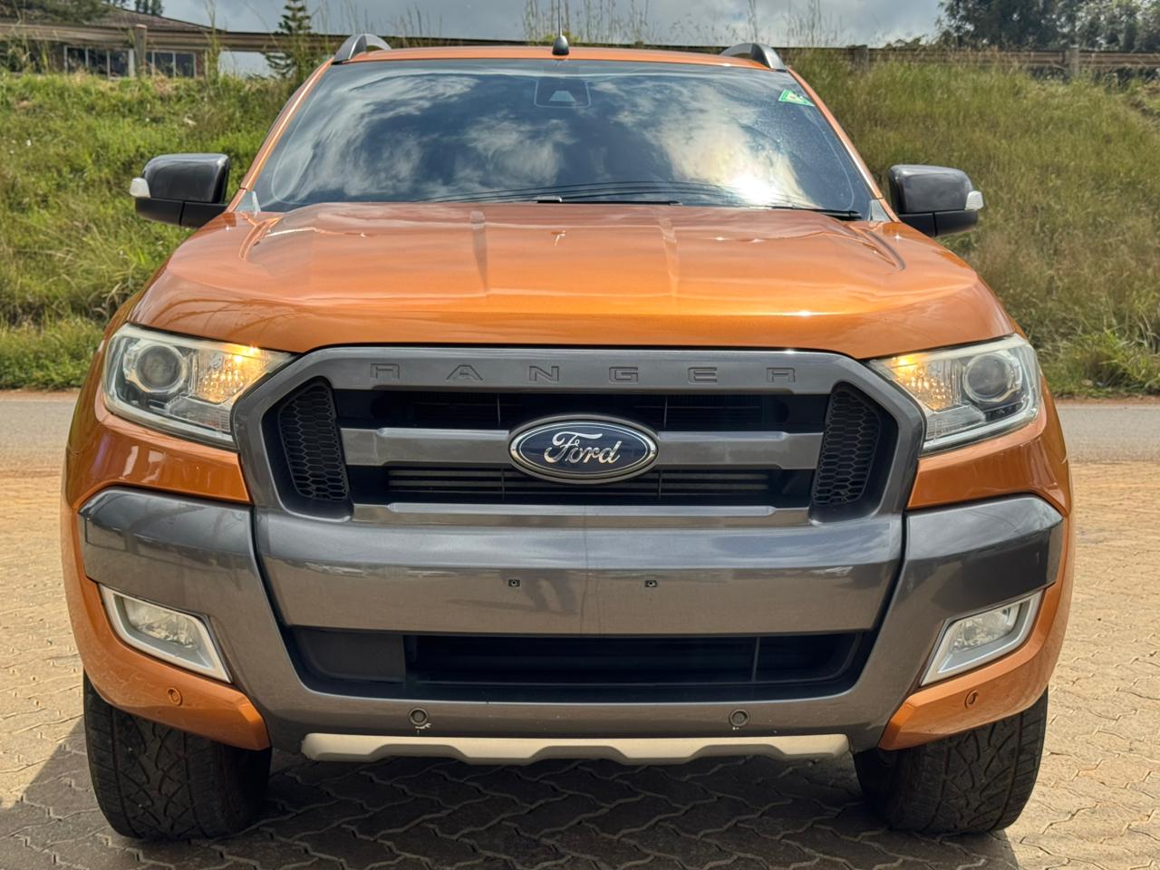 2018- Ford Ranger Wildtrak- Orange