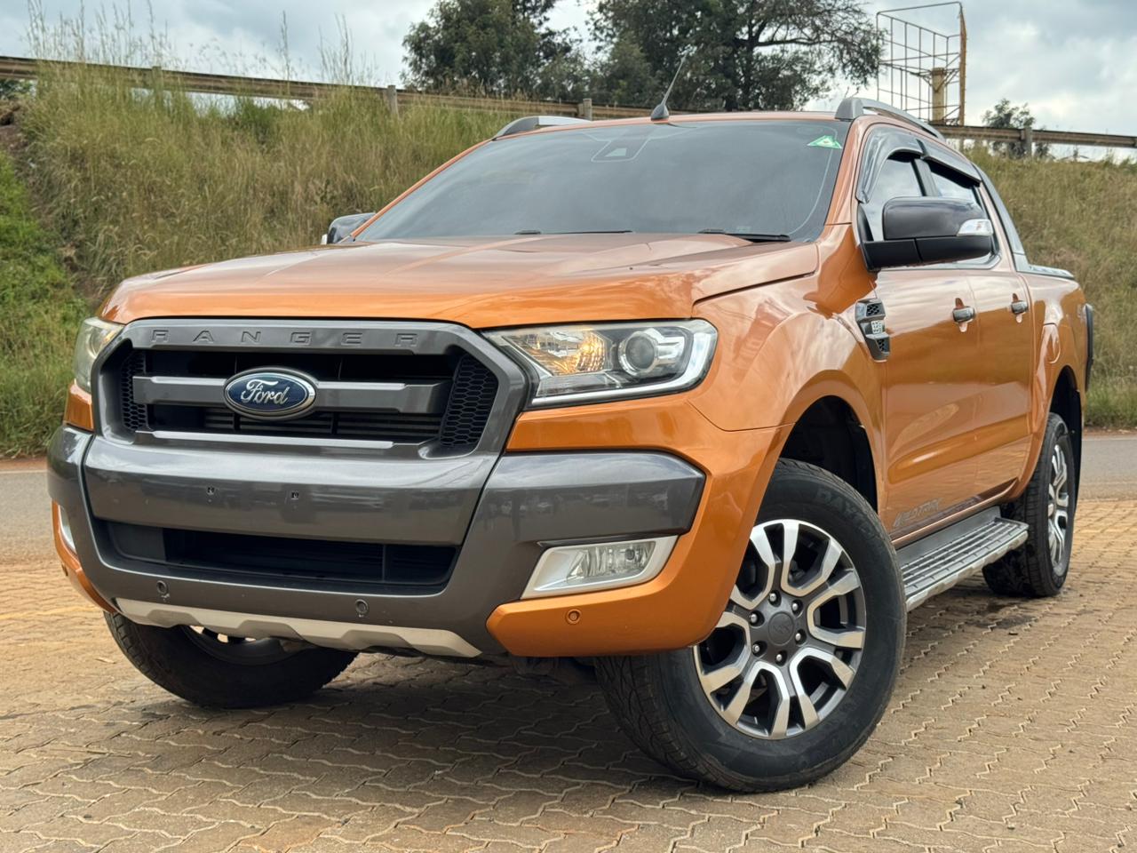 2018- Ford Ranger Wildtrak- Orange