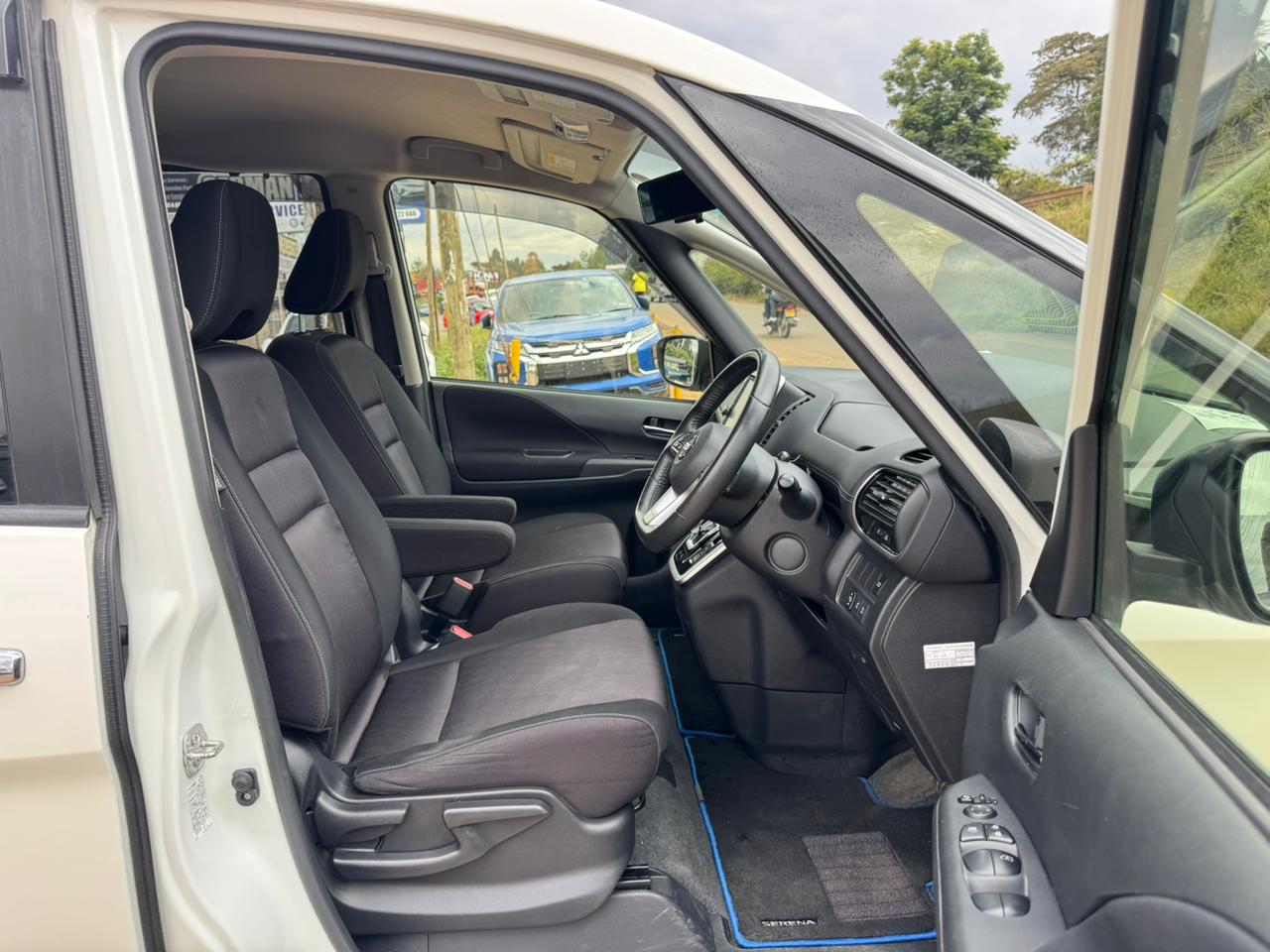 2019- Nissan Serena HighayStar (E-Power) -White