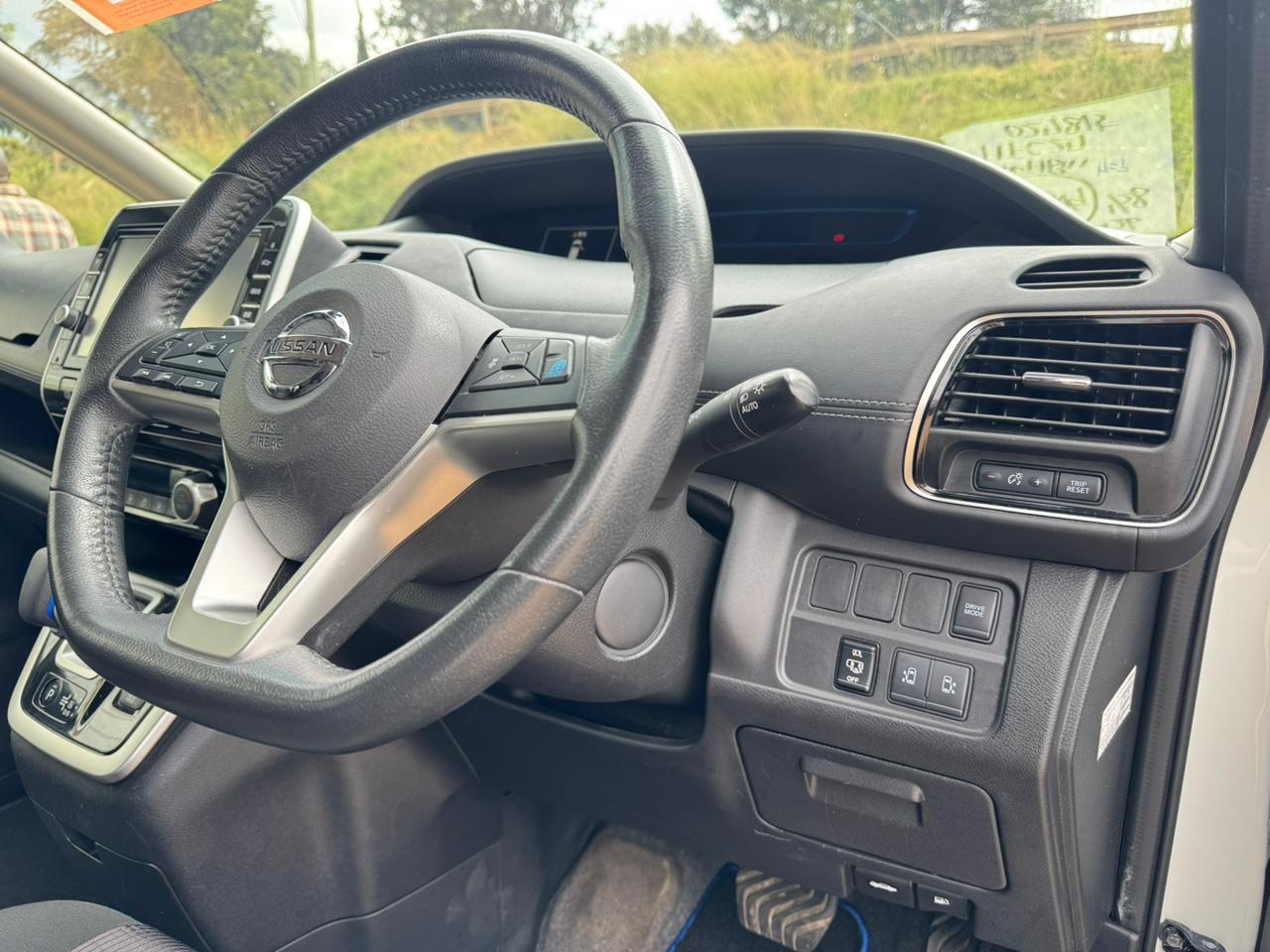 2019- Nissan Serena HighayStar (E-Power) -White