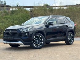 2020- Toyota RAV4-Black