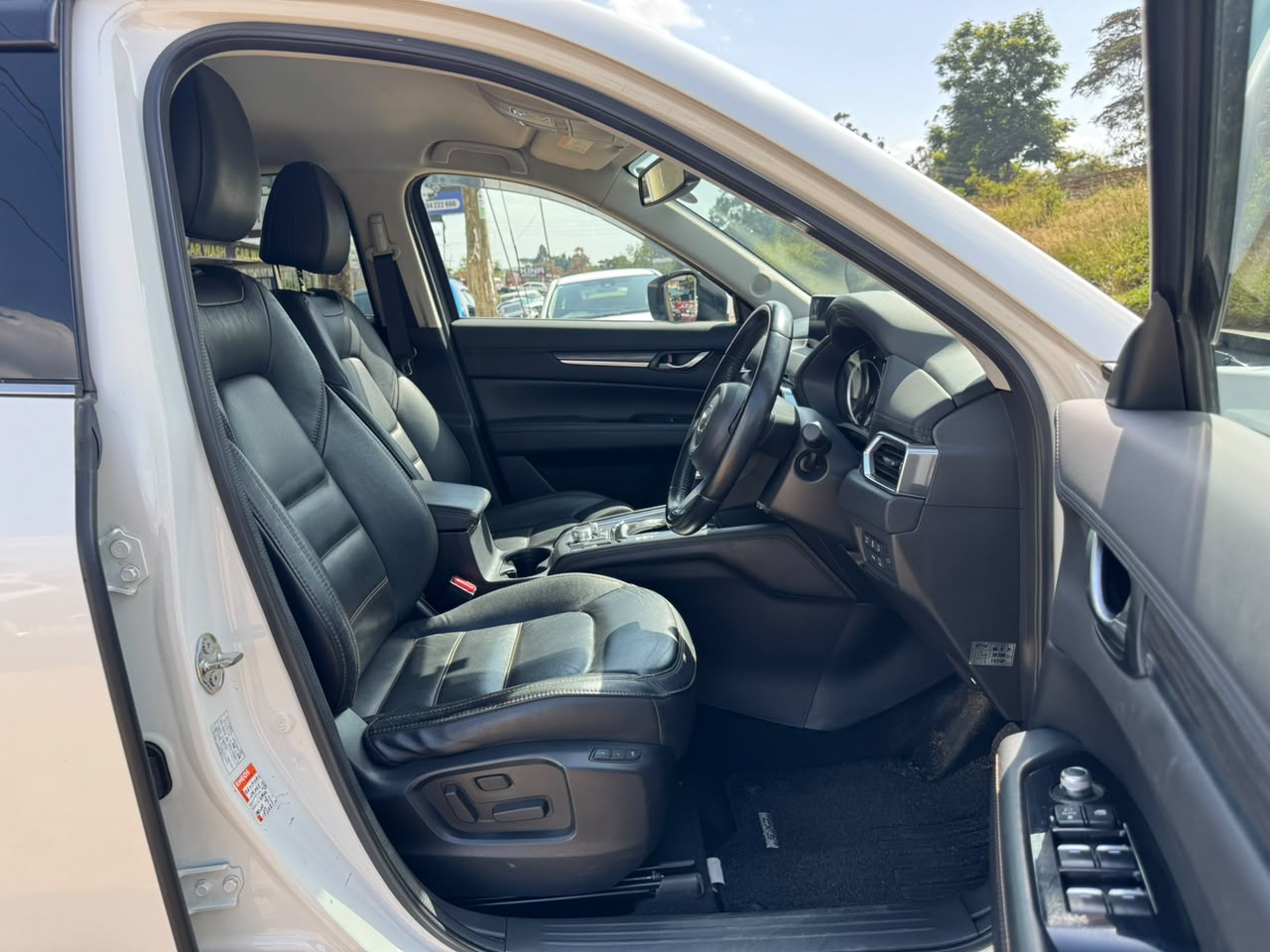 2019-Mazda CX5-SkyactiveG- White