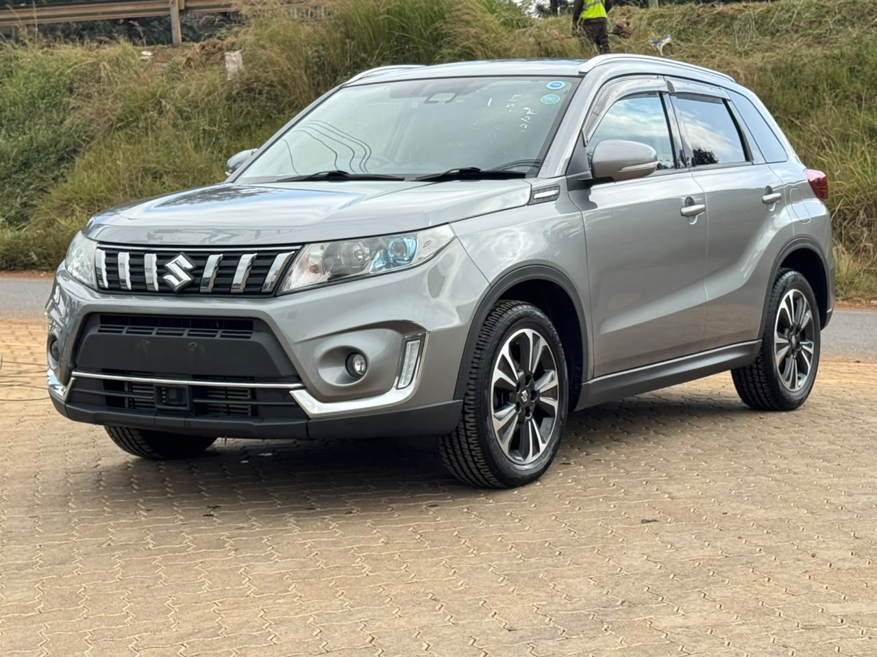 2020- Suzuki Esscudo AllGrip- Gray