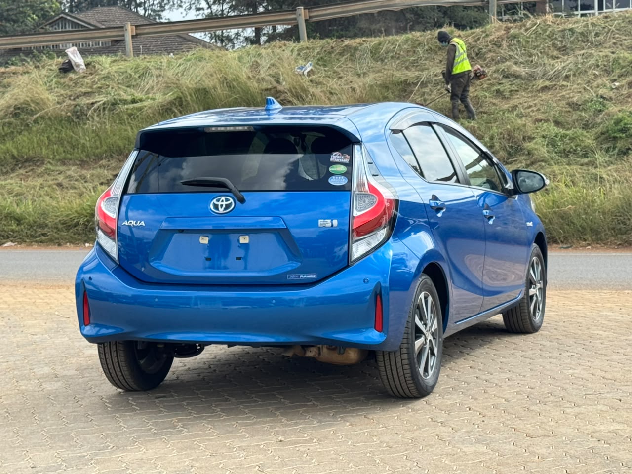 2019- Toyota Aqua Hybrid- Blue