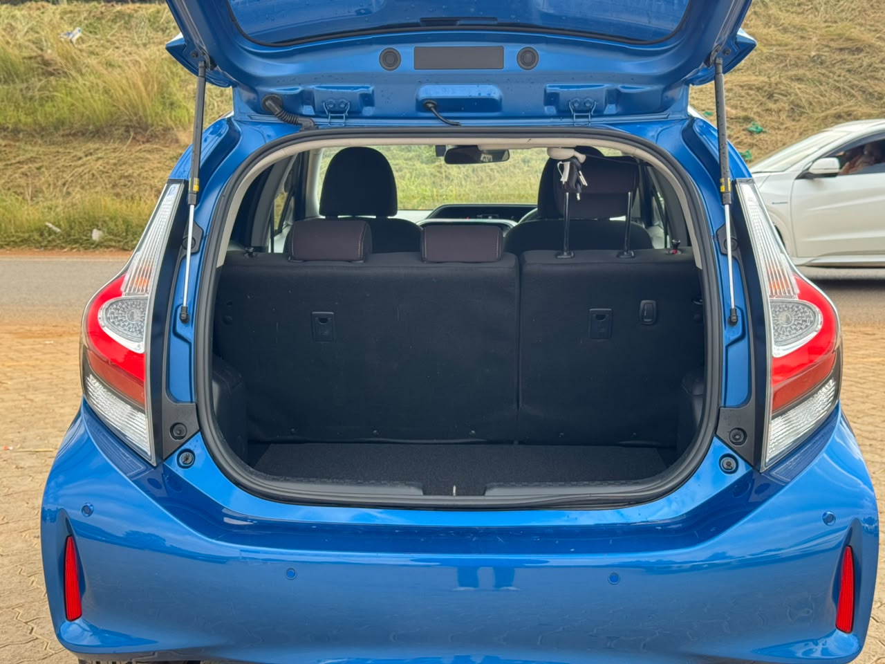 2019- Toyota Aqua Hybrid- Blue