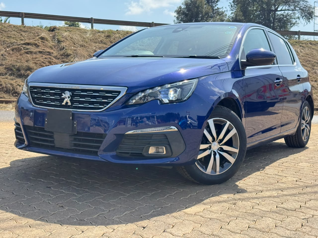 2018- Peugeot 308-Blue