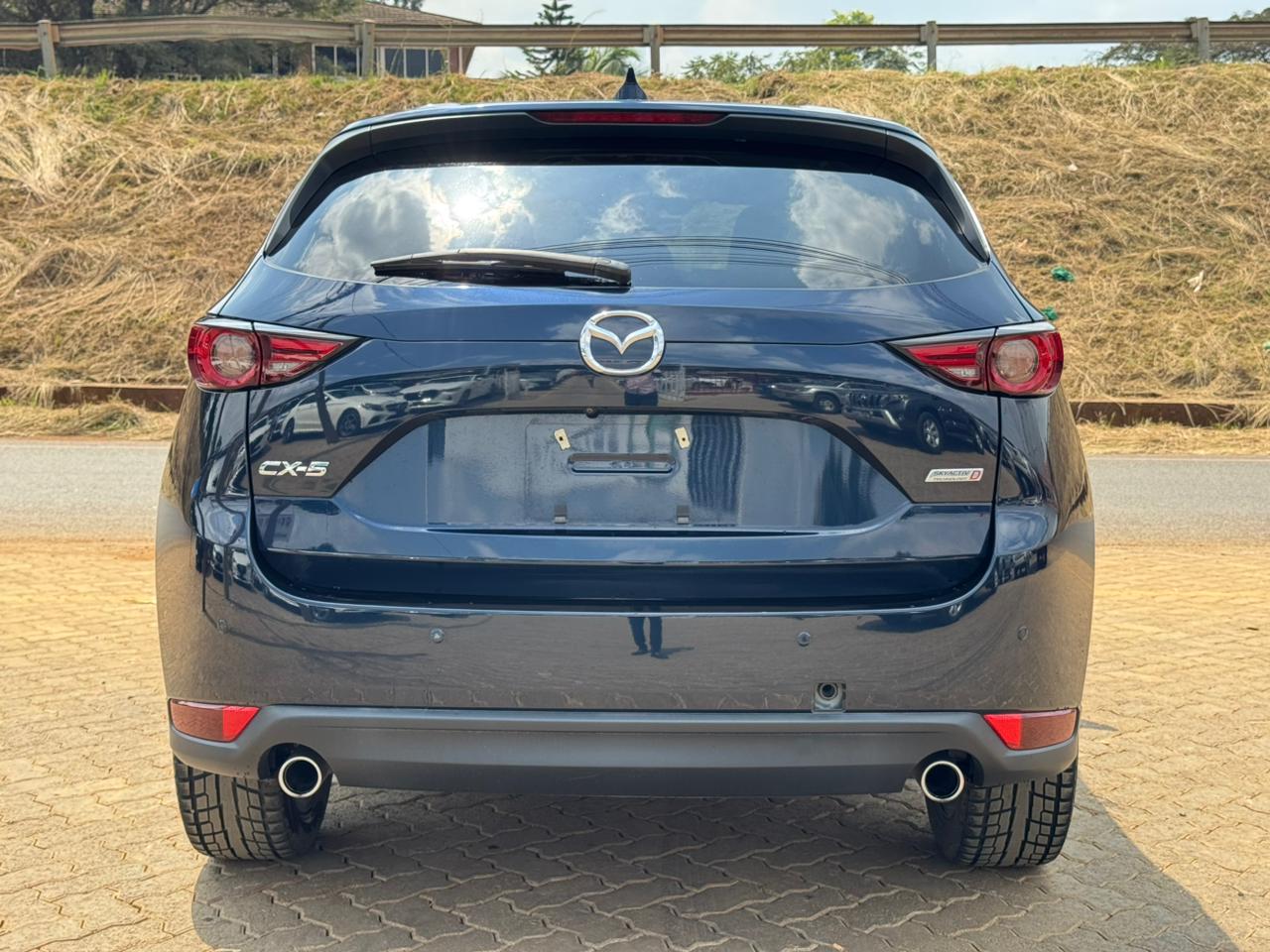 2019- Mazda CX-5 SkyactivD -Blue