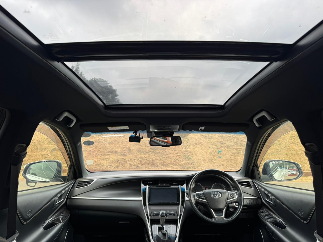 2019-Toyota Harrier- White