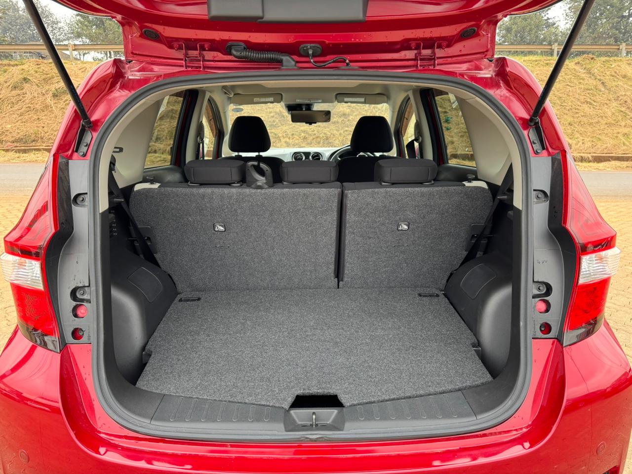 2019-Nissan Note e-power – Wine Red