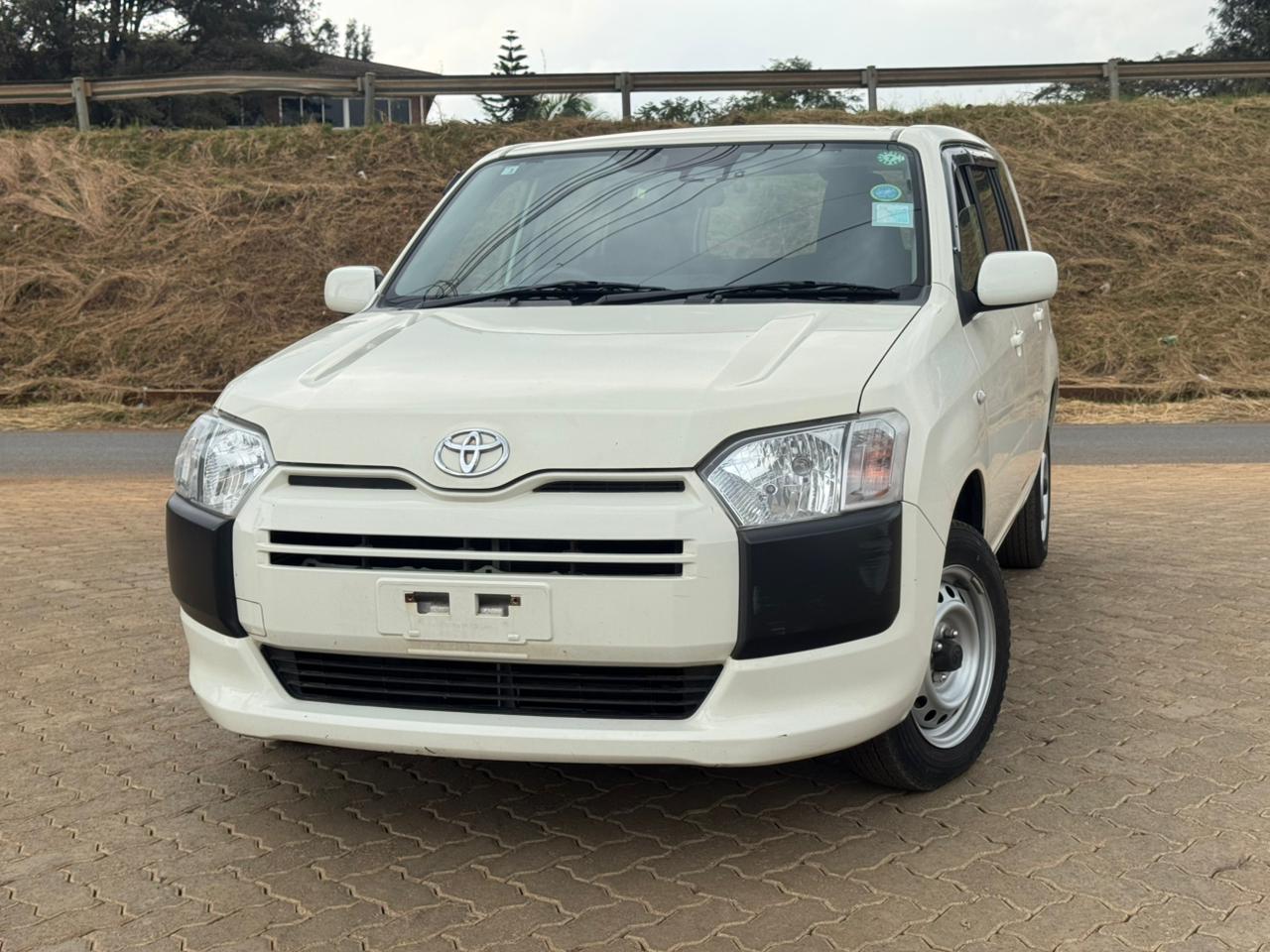 2019-Toyota Probox- White