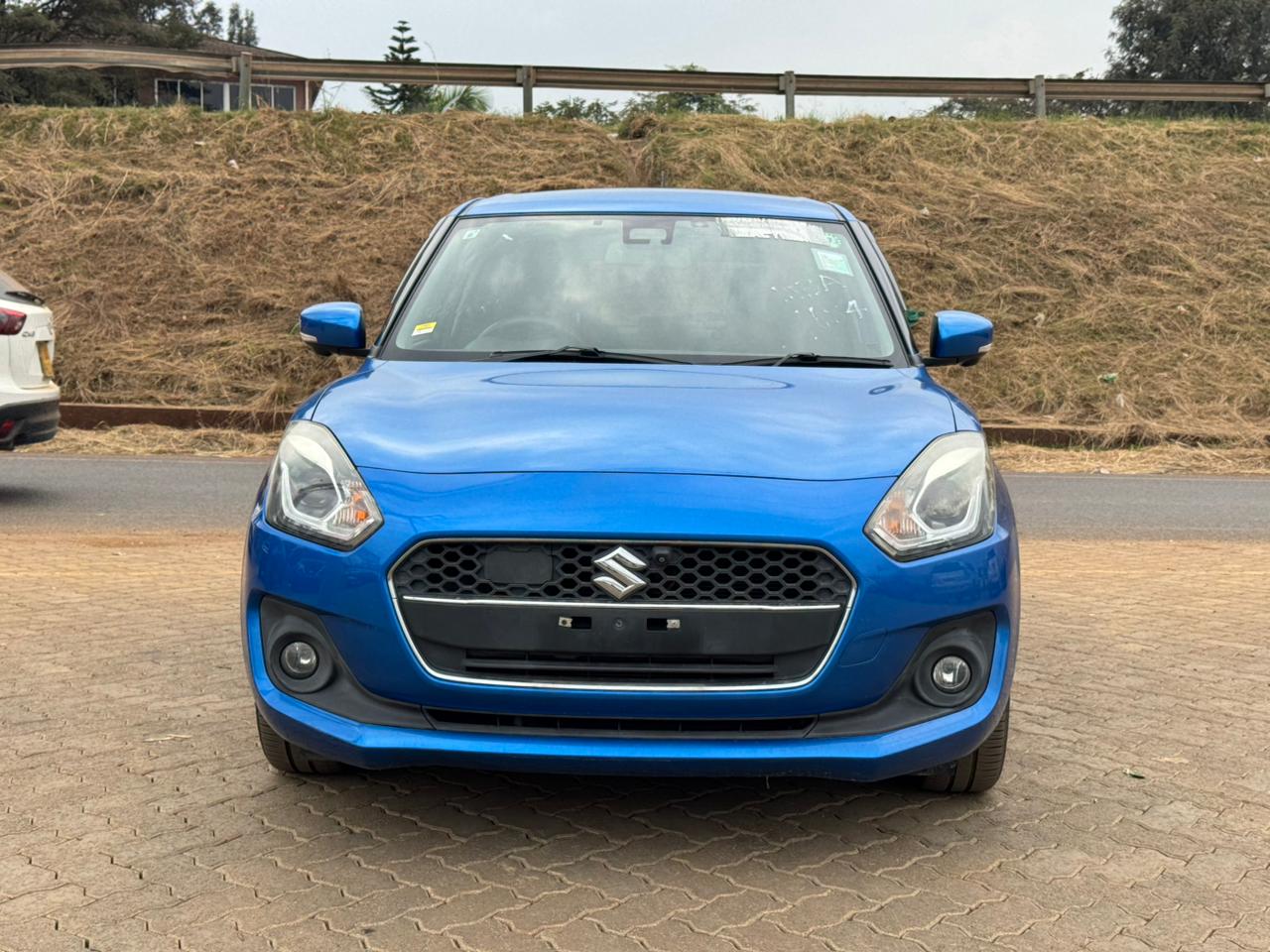 2019-Suzuki Swift-Blue