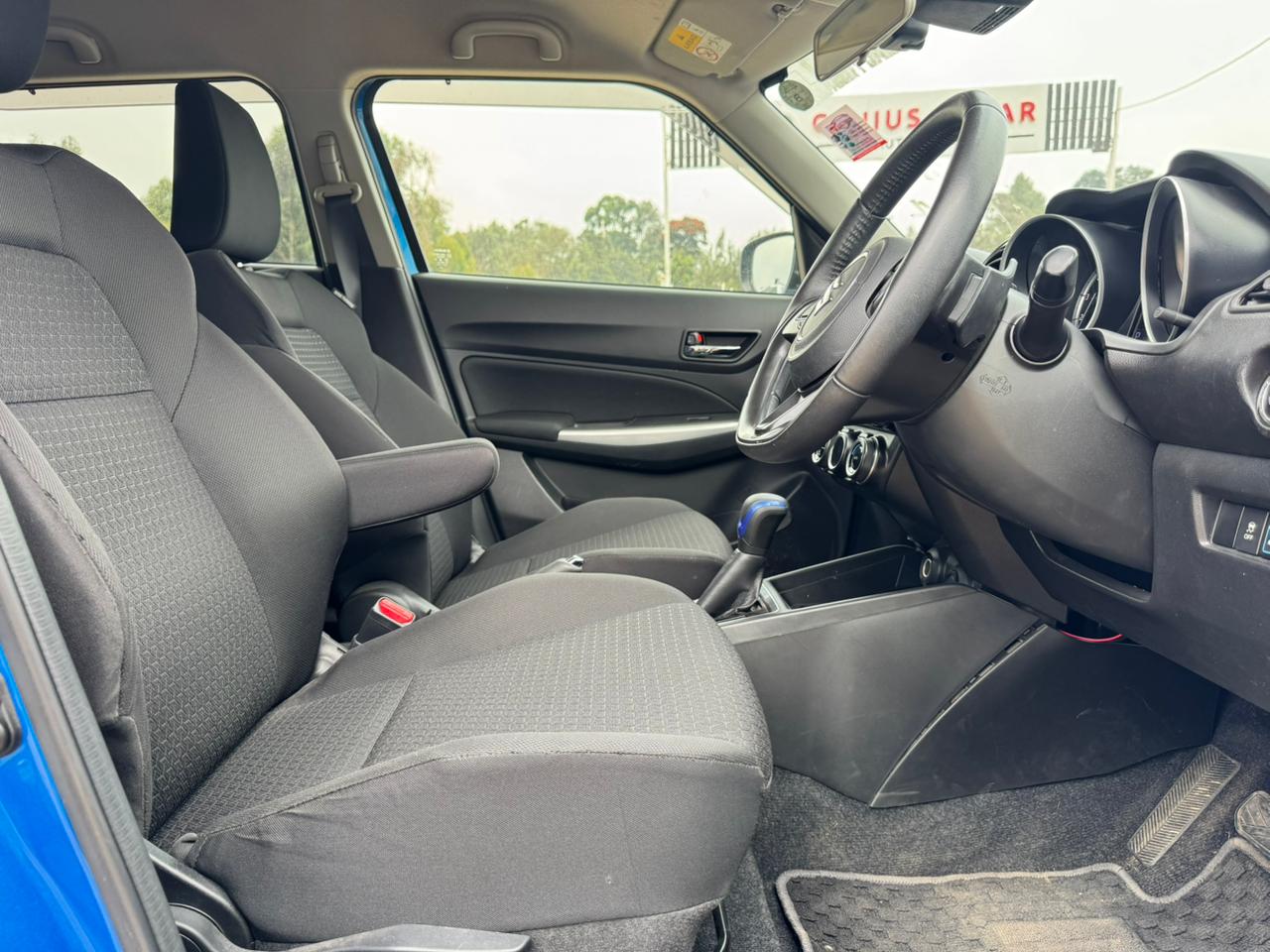 2019-Suzuki Swift-Blue