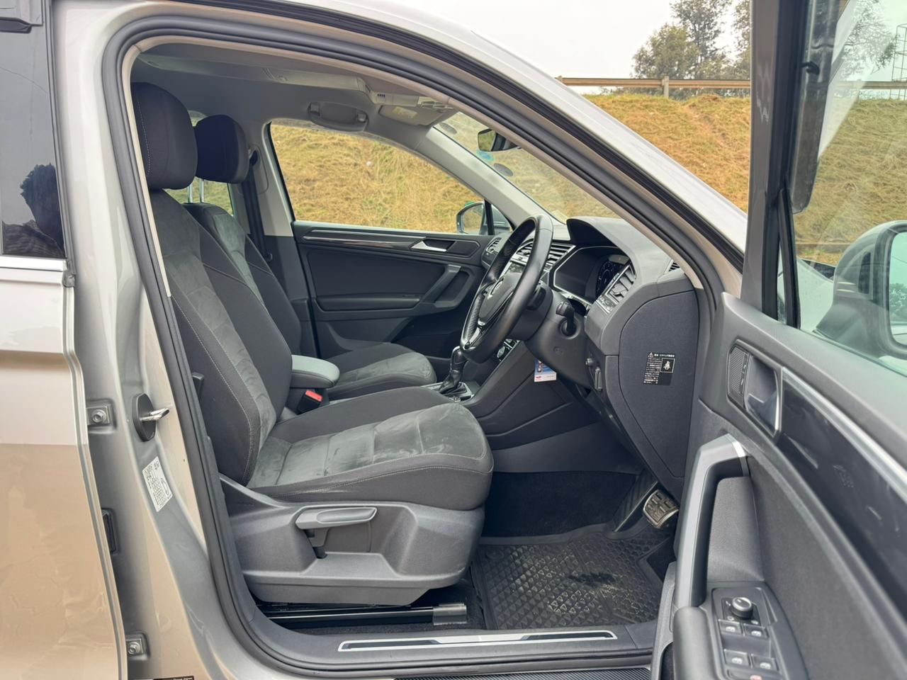 2018- Volkswagen Tiguan 4motion TDI – Gray