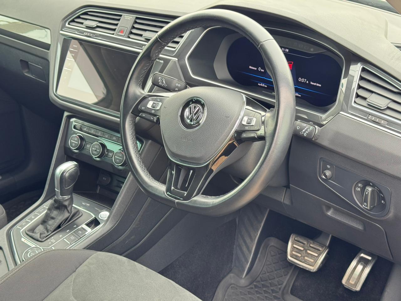 2018- Volkswagen Tiguan 4motion TDI – Gray