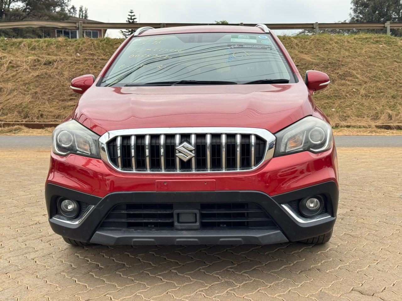 2019- Suzuki S-Cross -Whine Red