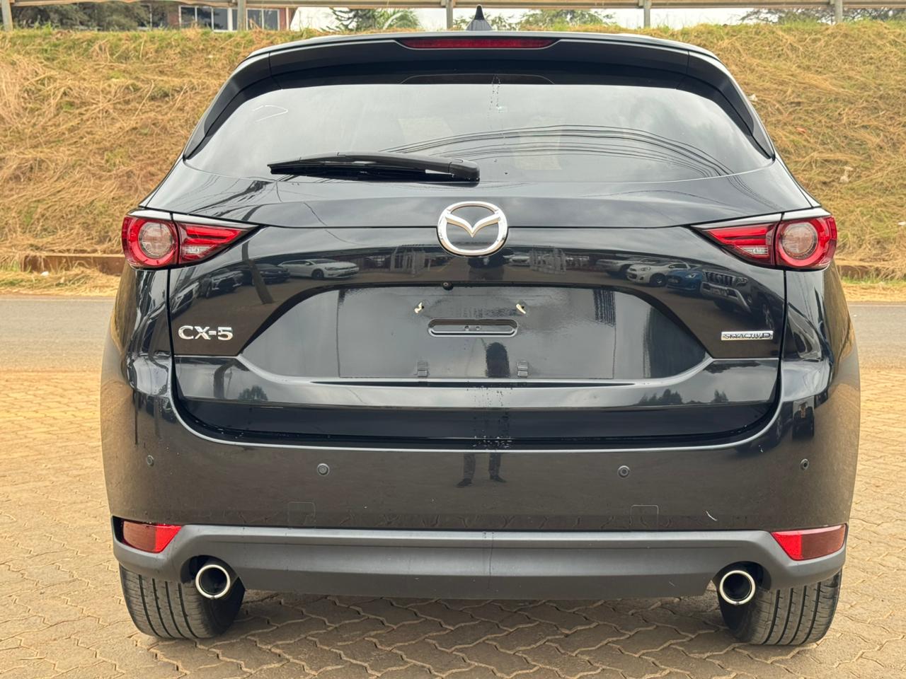 2020-Mazda CX5 SkyactivD- Black