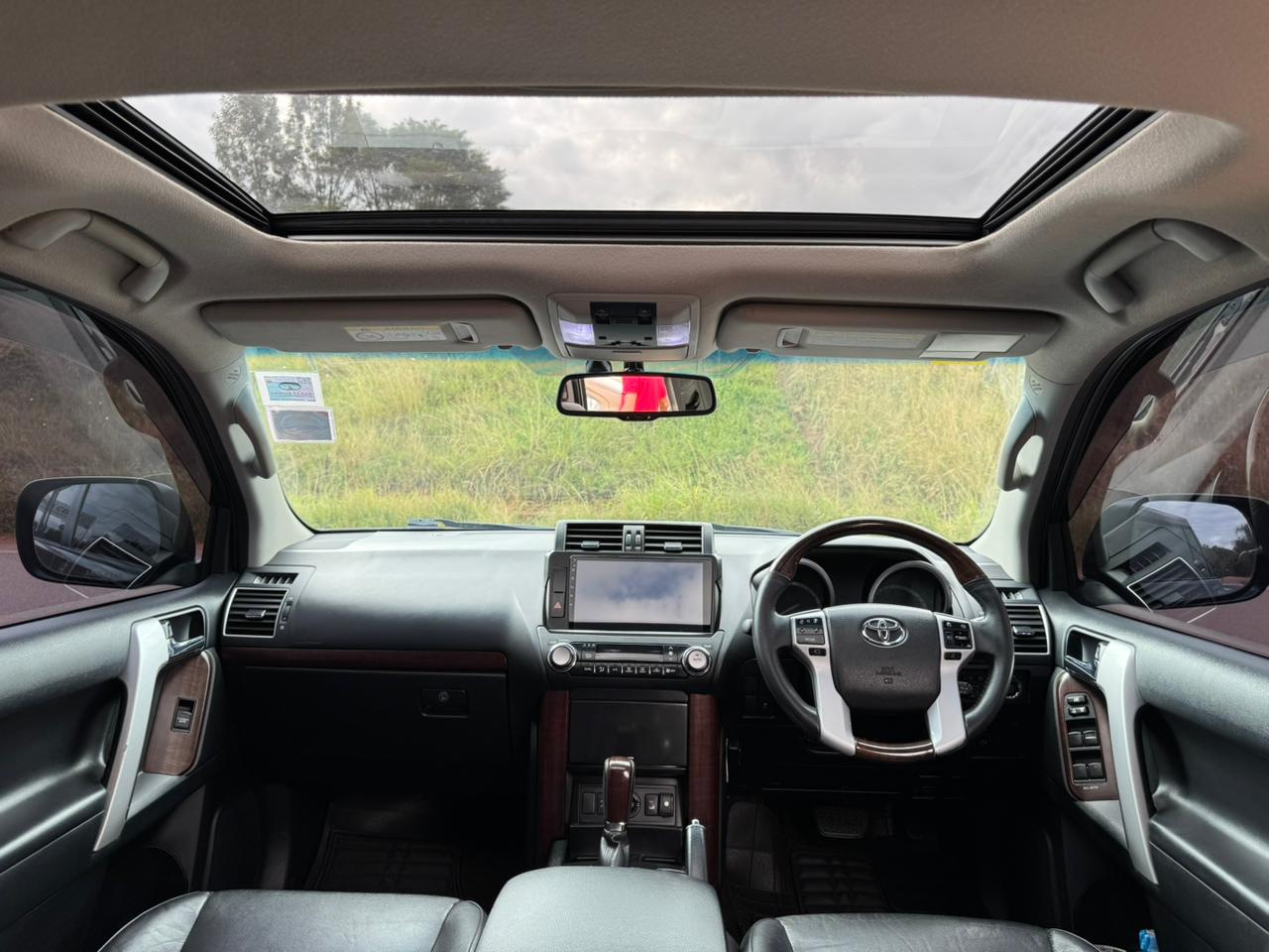 2016- Toyota Landcruiser TX.L-Gray