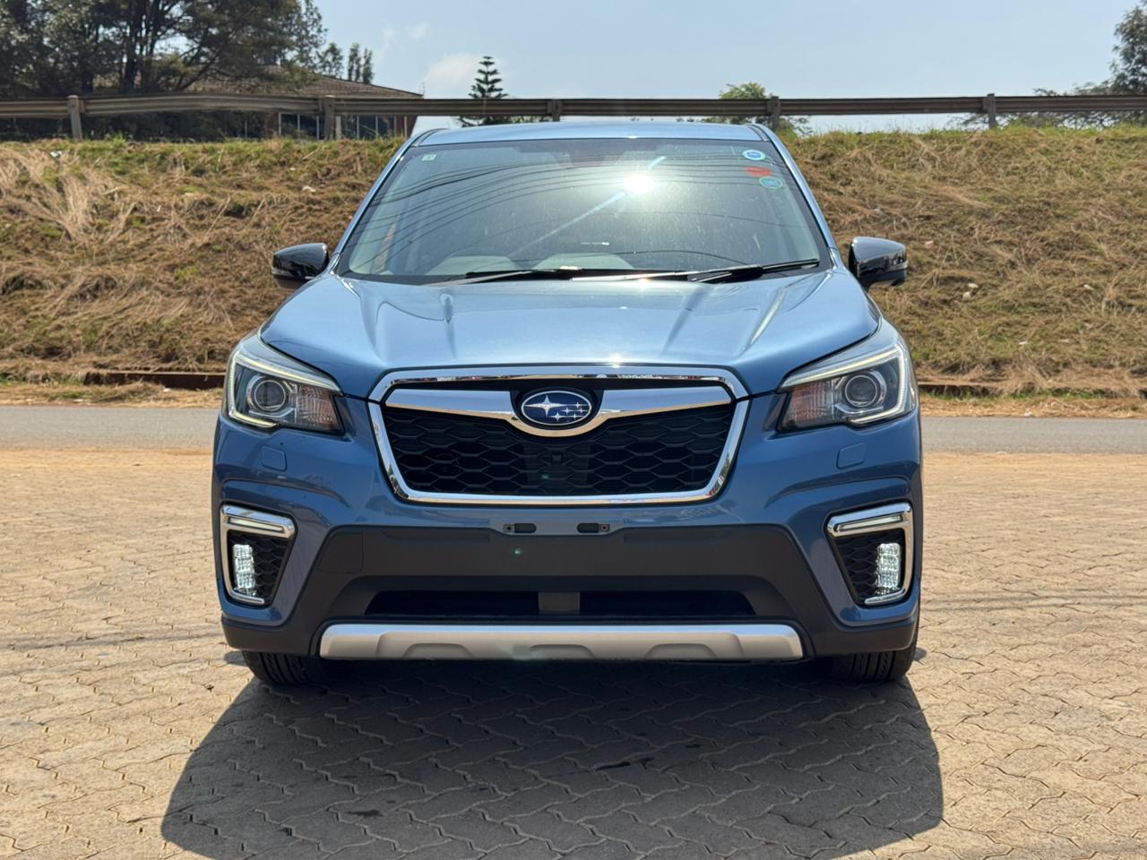 2019- Subaru Forester E-boxer -AWD- Blue