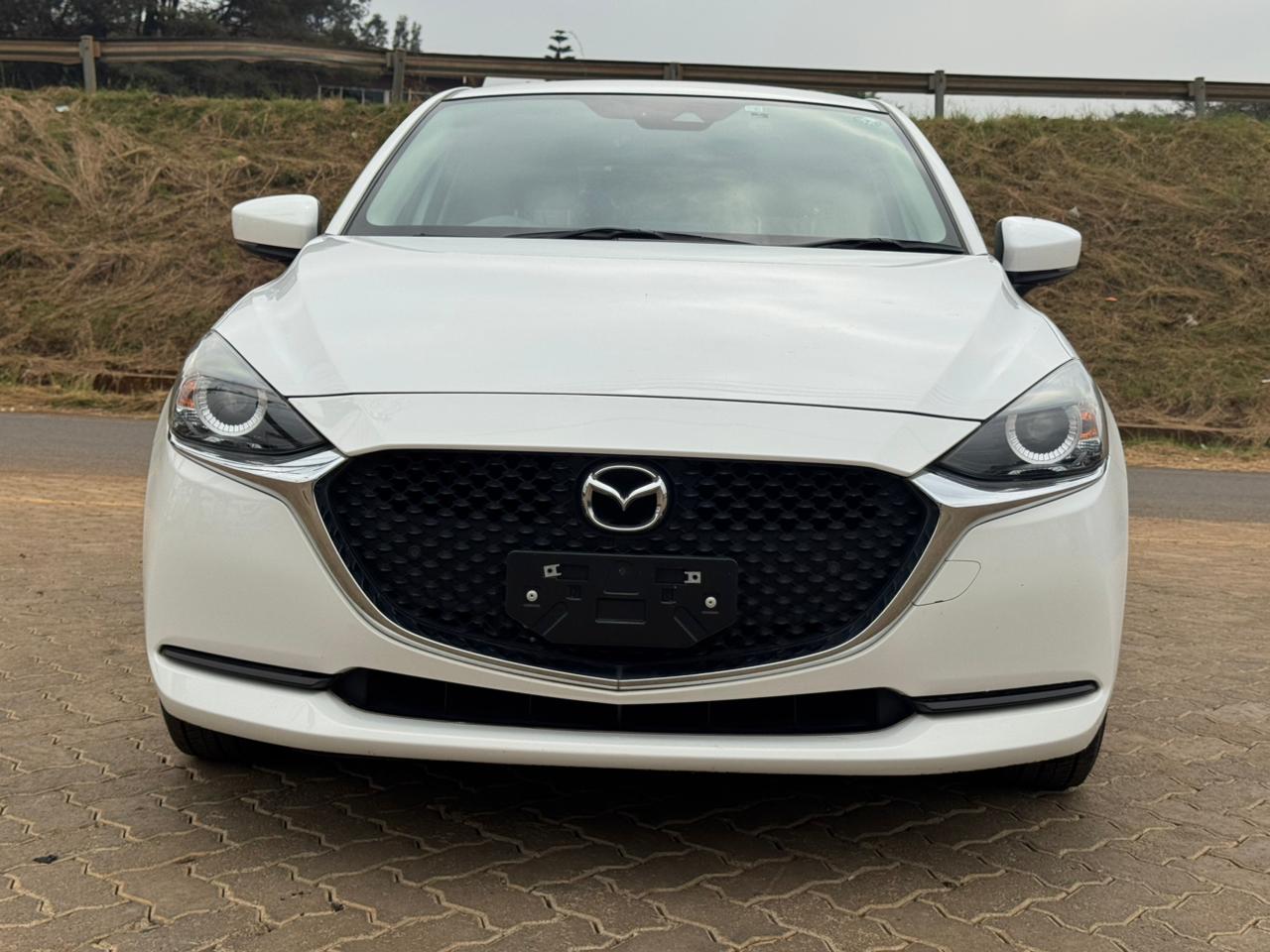 2020- Mazda 2- White