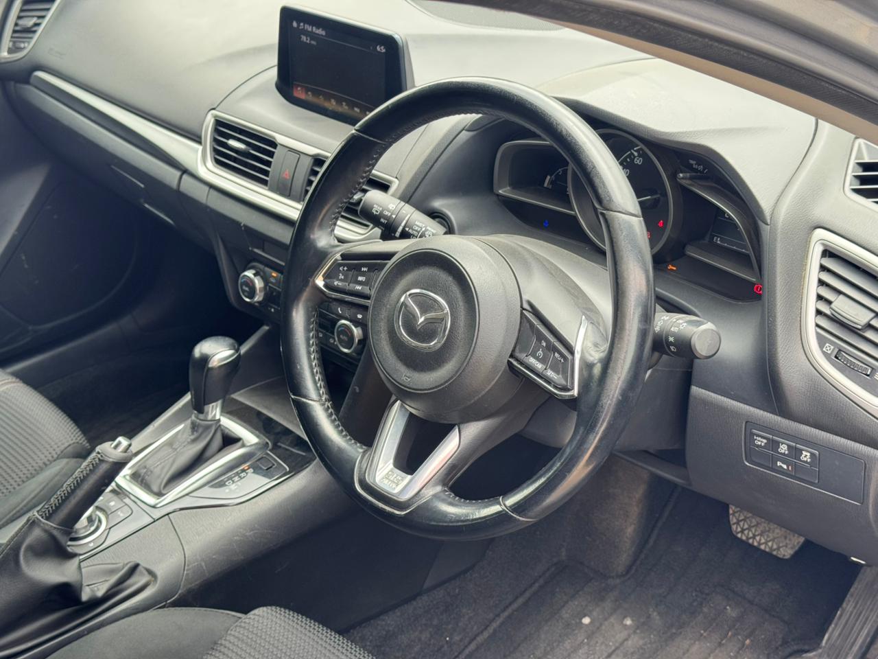 2018- Mazda Axela SkyactivD- Gray