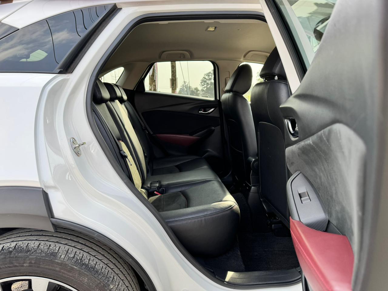 2018 – Mazda CX3 – White