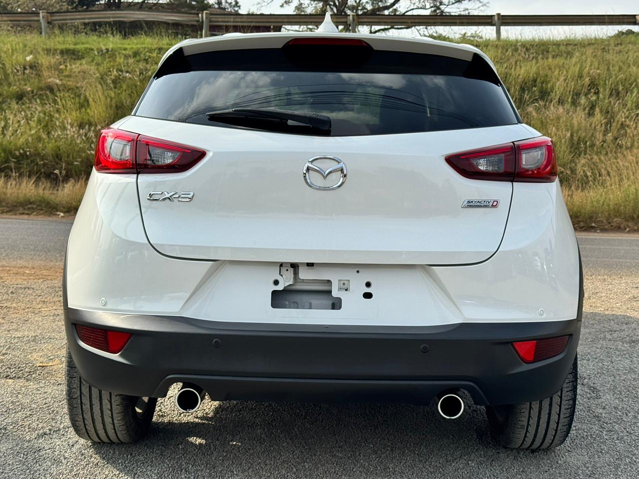 2018 – Mazda CX3 – White