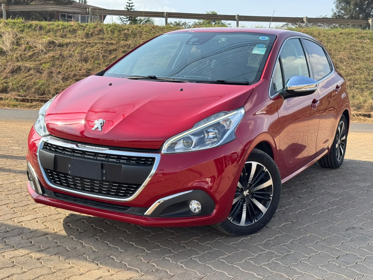 2019- Peugeot 208 Alluare- Wine Red