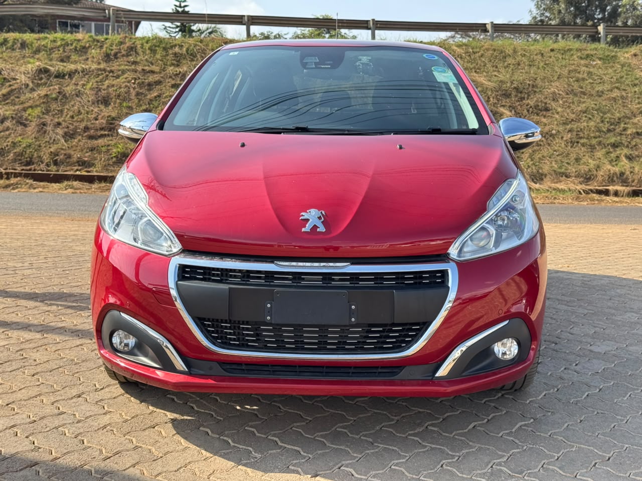 2019- Peugeot 208 Alluare- Wine Red