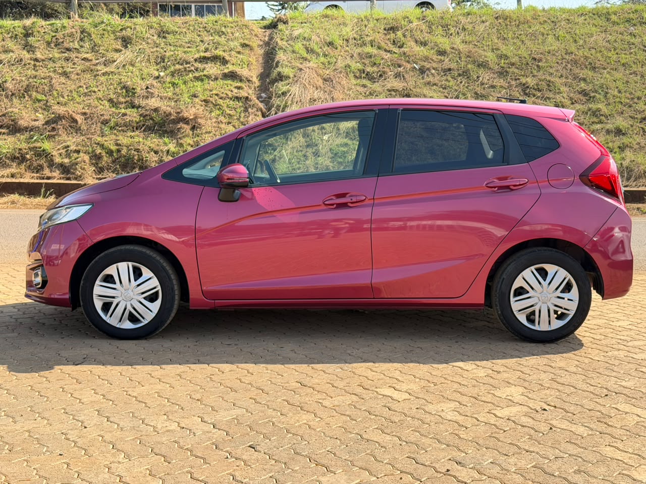 2019-Honda Fit- Wine Red