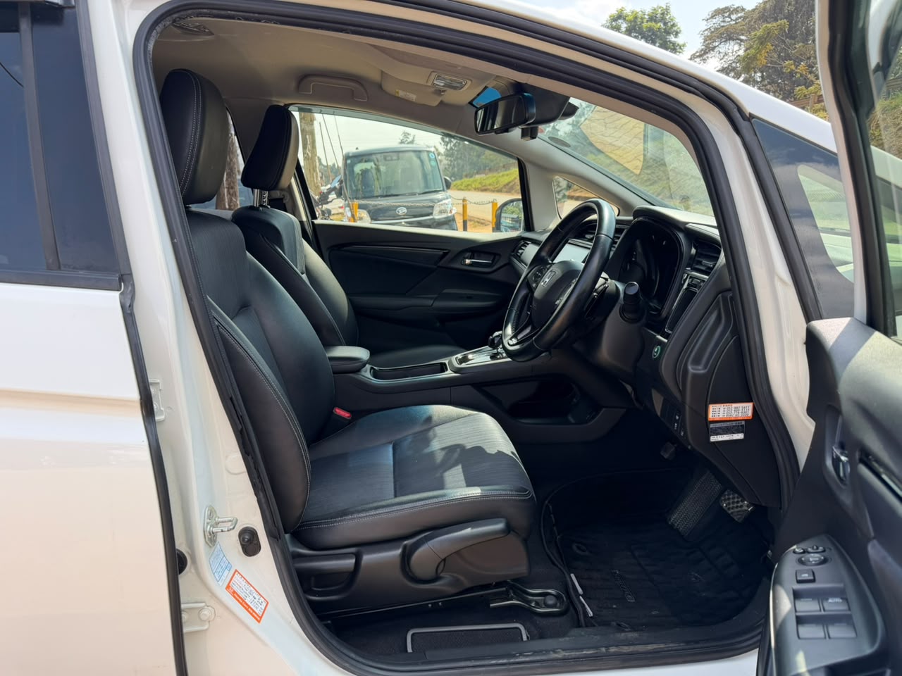 2019- Honda Fit Shuttle (Hybrid) – White