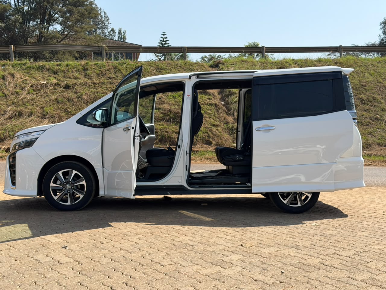 2019- Toyota Voxy – White
