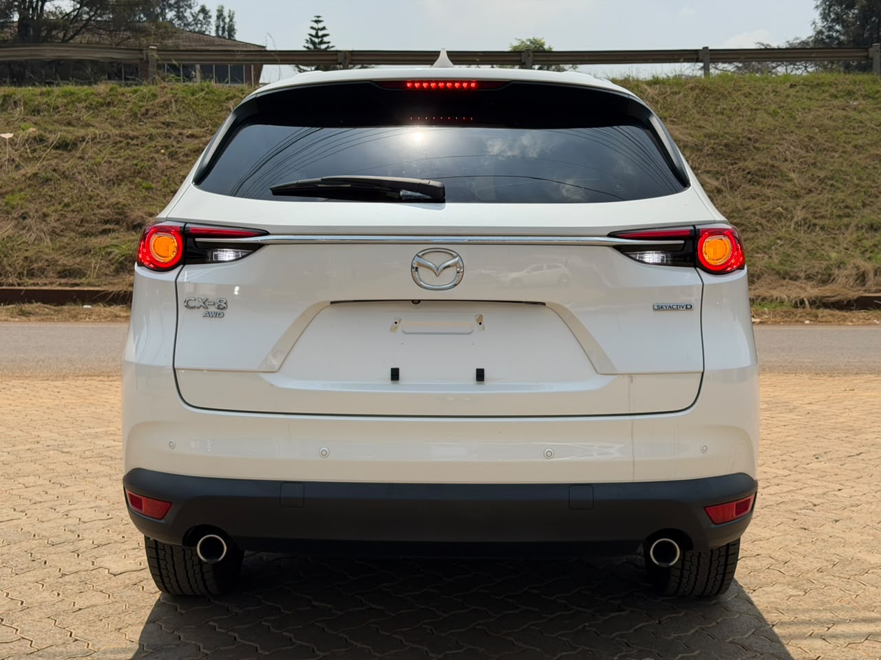 2019- Mazda CX-8 XD-L AWD- White