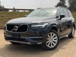 2019 -Volvo XC-90 T5 AWD -Black