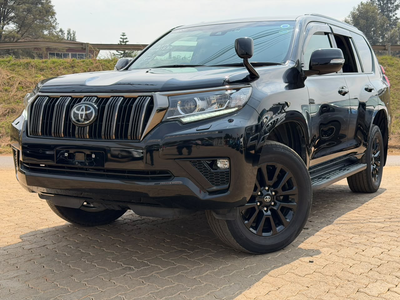 2021-Toyota Landcruiser TX-L -Black