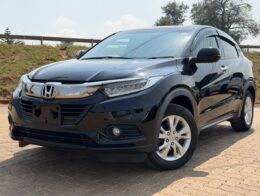 2019-Honda Vezel -Black