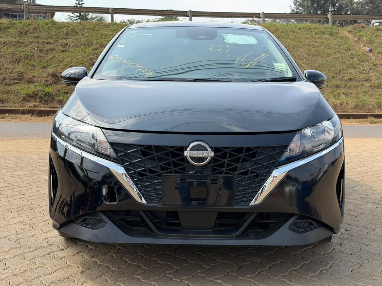 2021-Nissan Note E-power -Black