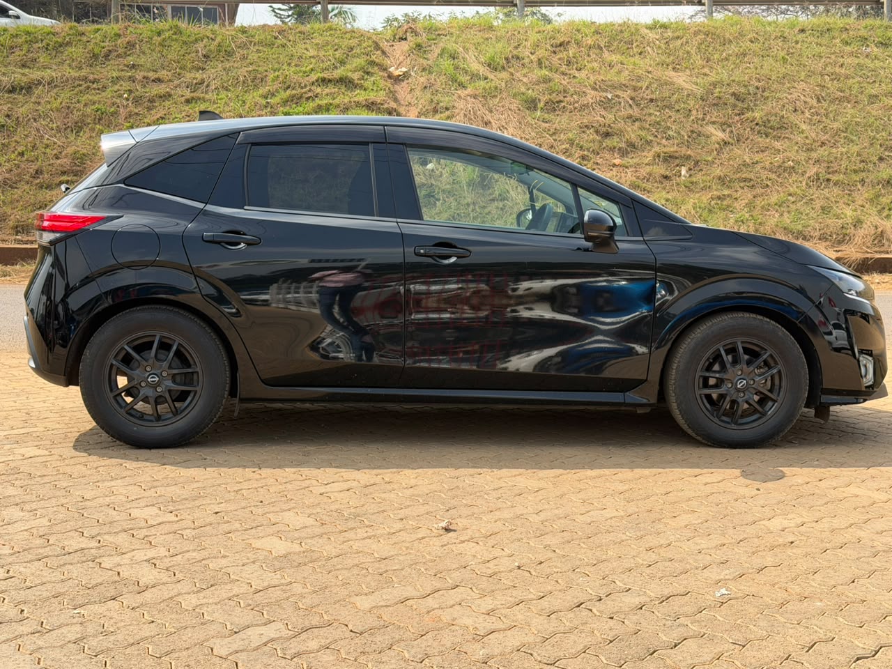 2021-Nissan Note E-power -Black